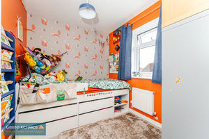 Bedroom- click for photo gallery